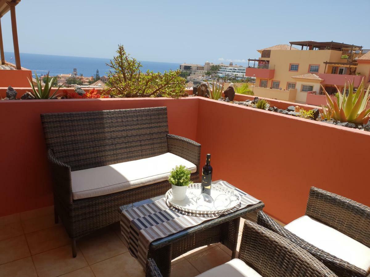 Terrazas Del Duque 2, Terrace, Sea View, Only 300 M To Beach, Heated Pool, Air Conditioning, Wifi Internet, Dishwasher, Washing Machine Costa Adeje  Bagian luar foto