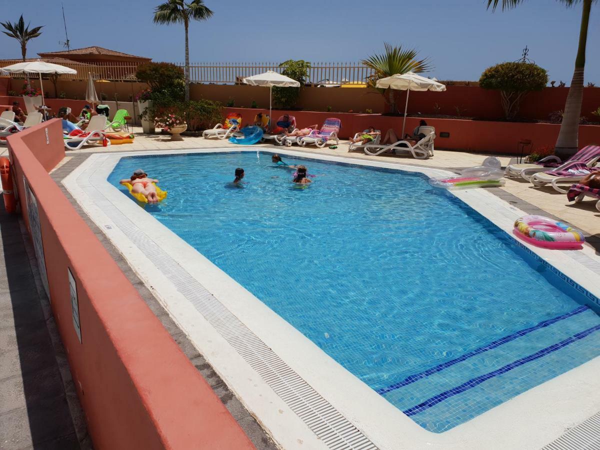Terrazas Del Duque 2, Terrace, Sea View, Only 300 M To Beach, Heated Pool, Air Conditioning, Wifi Internet, Dishwasher, Washing Machine Costa Adeje  Bagian luar foto