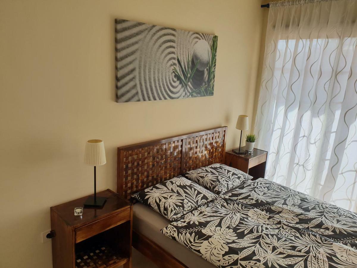 Terrazas Del Duque 2, Terrace, Sea View, Only 300 M To Beach, Heated Pool, Air Conditioning, Wifi Internet, Dishwasher, Washing Machine Costa Adeje  Bagian luar foto