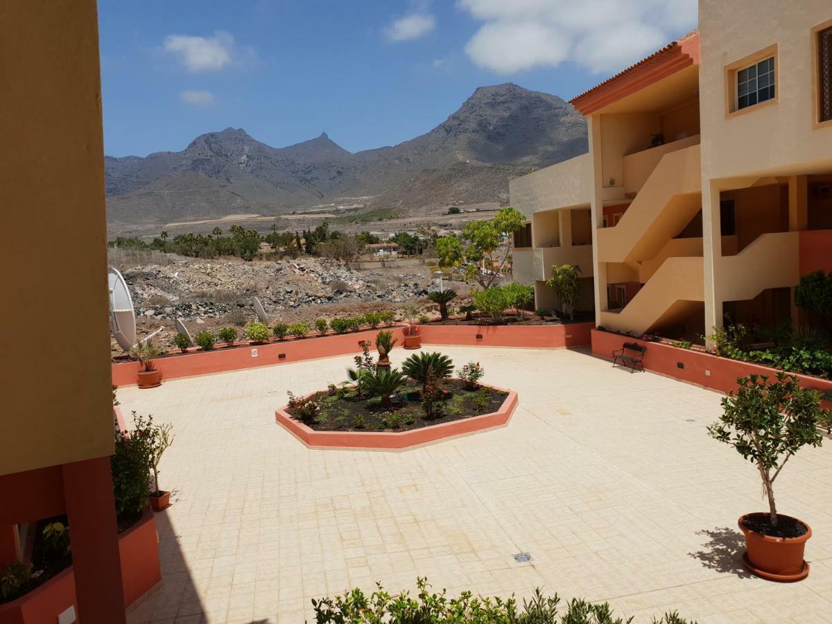 Terrazas Del Duque 2, Terrace, Sea View, Only 300 M To Beach, Heated Pool, Air Conditioning, Wifi Internet, Dishwasher, Washing Machine Costa Adeje  Bagian luar foto