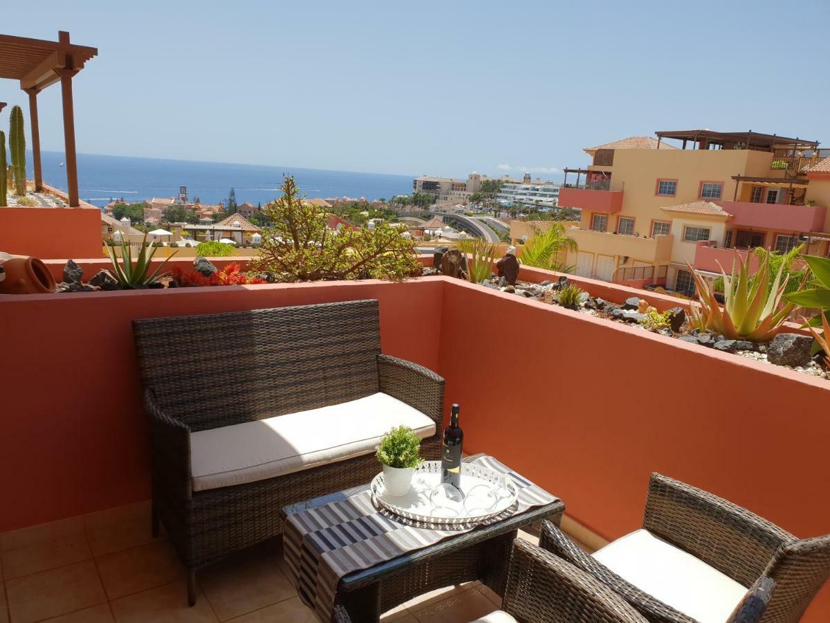 Terrazas Del Duque 2, Terrace, Sea View, Only 300 M To Beach, Heated Pool, Air Conditioning, Wifi Internet, Dishwasher, Washing Machine Costa Adeje  Bagian luar foto